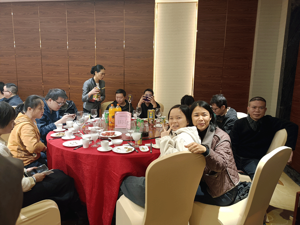 新程啟航，逸云天2025新年聯(lián)歡盛典圓滿結(jié)束